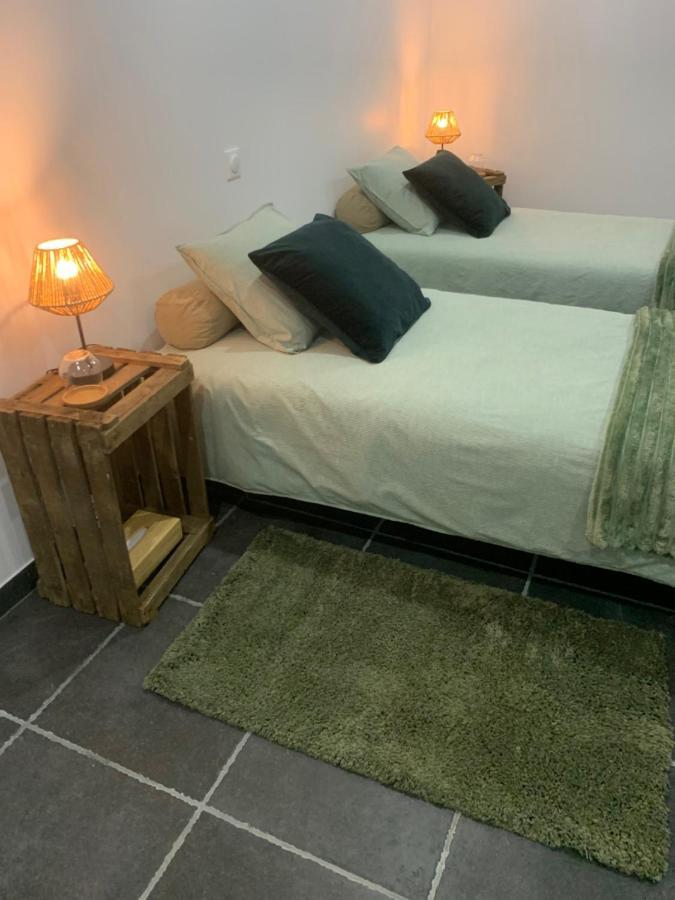 Aux Fines Bulles Gite Et Chambres D Hotes Neuve-Maison Exterior foto