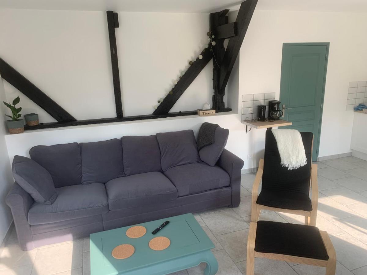 Aux Fines Bulles Gite Et Chambres D Hotes Neuve-Maison Exterior foto