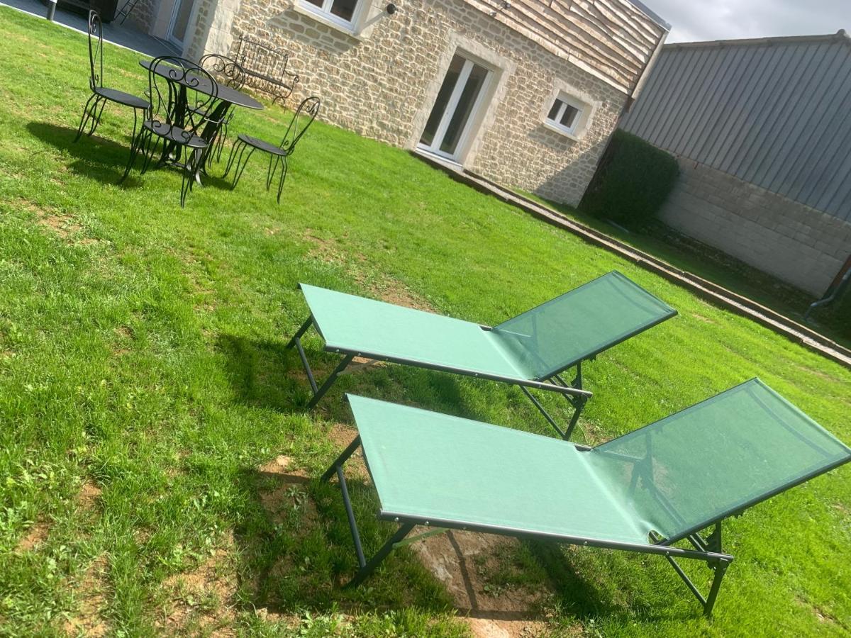 Aux Fines Bulles Gite Et Chambres D Hotes Neuve-Maison Exterior foto
